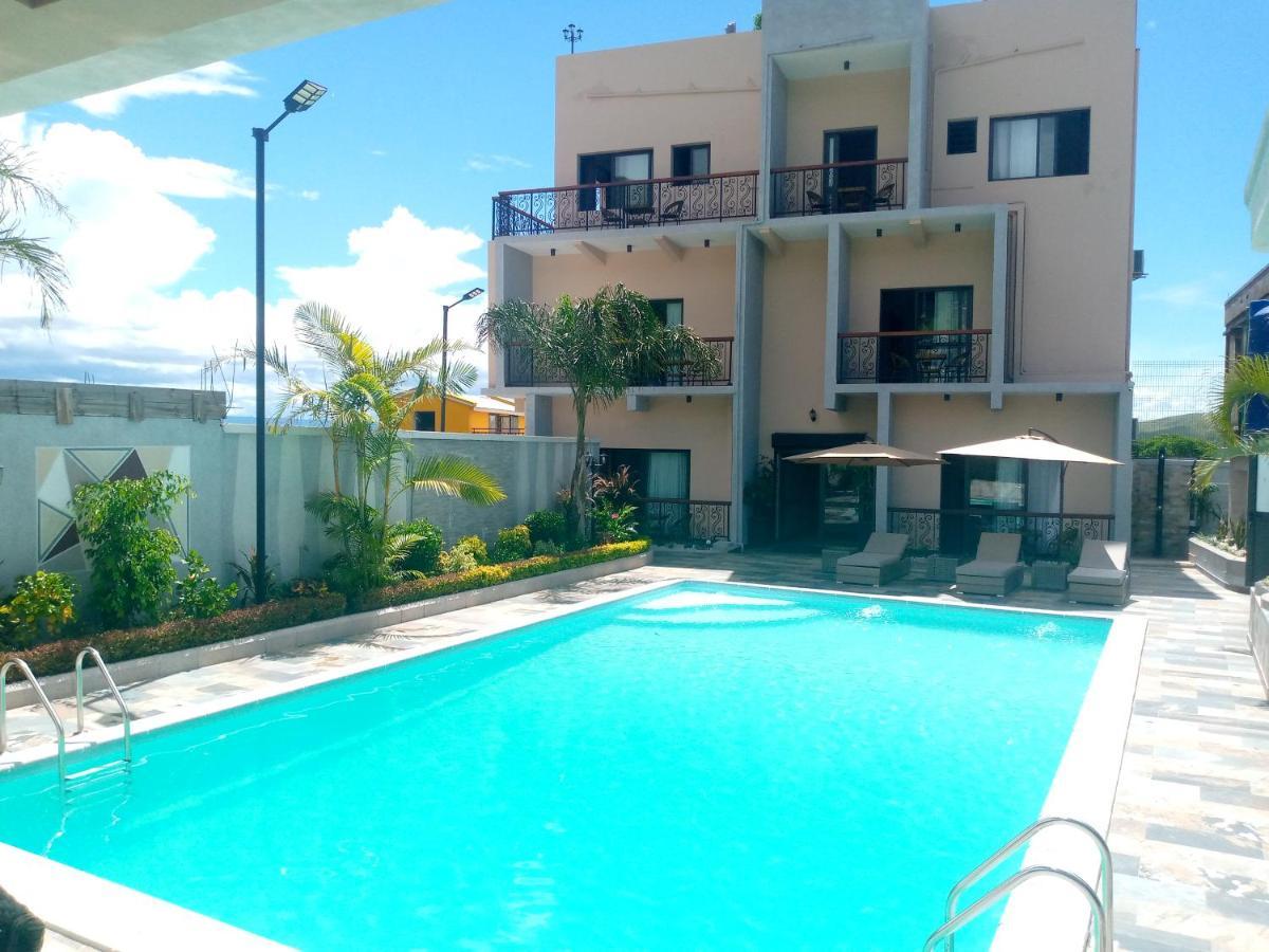 Soa Lia Hotel Miandrivazo Buitenkant foto