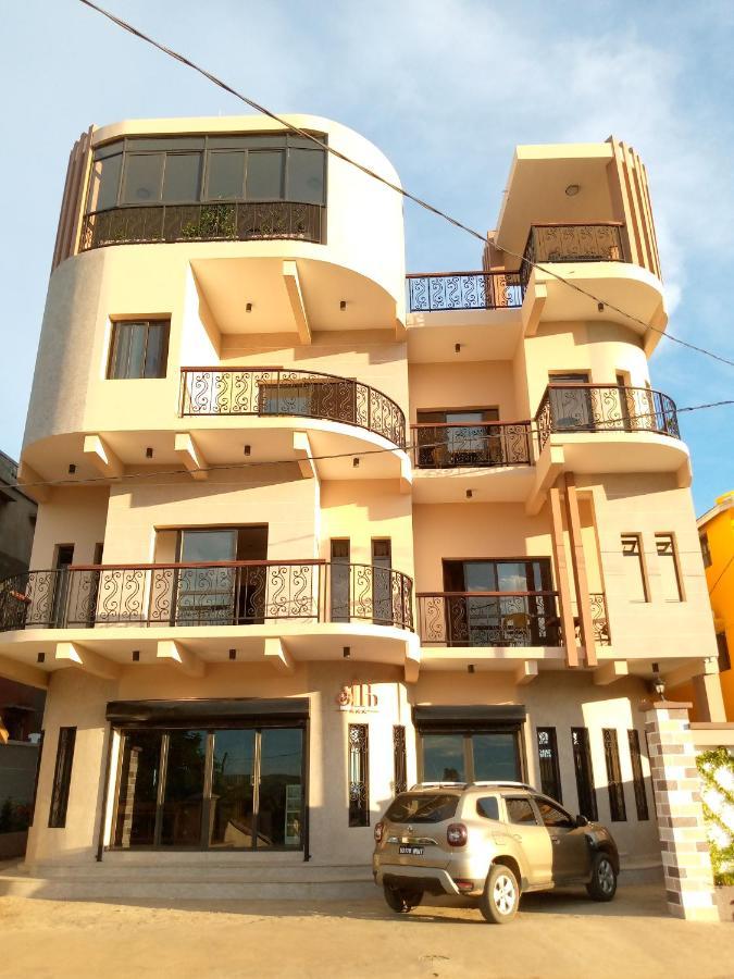 Soa Lia Hotel Miandrivazo Buitenkant foto